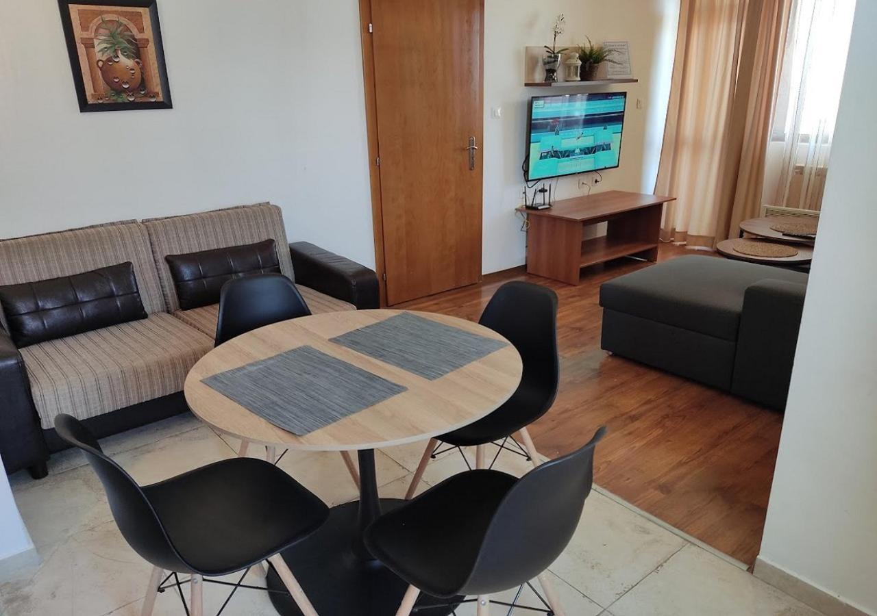 Family 2 Bed Apartment In Banszko Kültér fotó